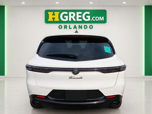 Used 2024 Alfa Romeo Tonale Veloce AWD/4WD image 8