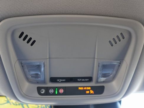 Used 2024 Chevrolet Malibu LT image 14