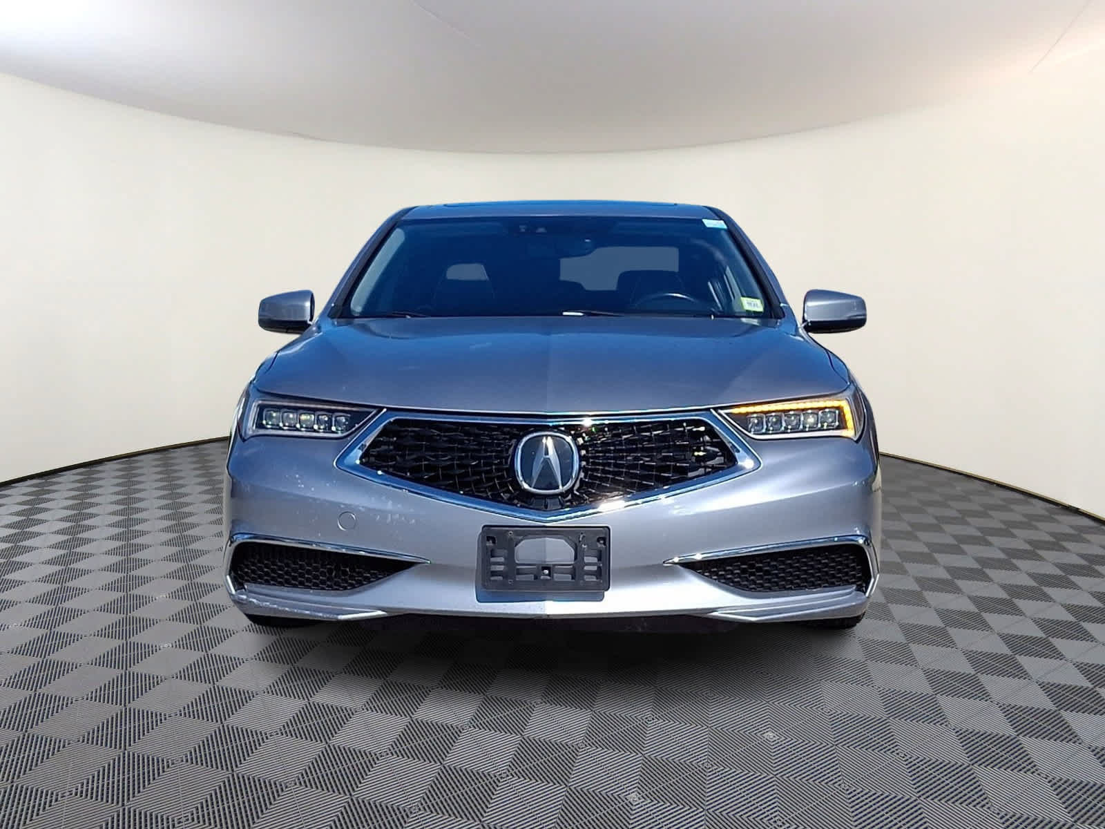 Used 2018 Acura TLX w/ Technology Package AWD/4WD image 3