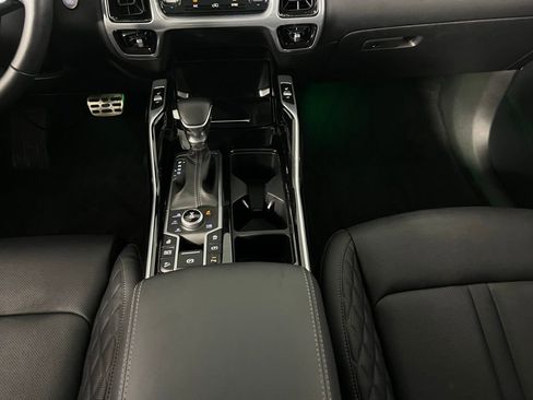 Used 2022 Kia Sorento SX Prestige image 17