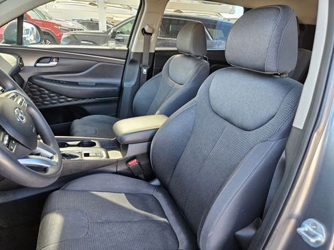 Used 2019 Hyundai Santa Fe SE w/ Cargo Package image 20