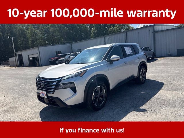 Used 2025 Nissan Rogue SV AWD/4WD image 4