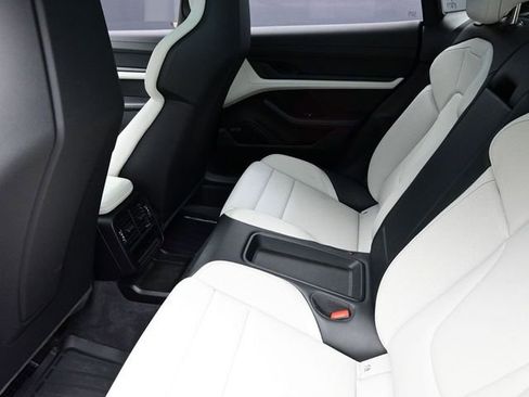 Certified 2024 Porsche Taycan GTS image 24