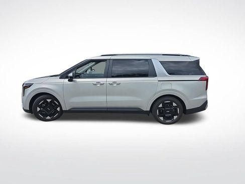 Used 2026 Kia Carnival EX FWD image 8