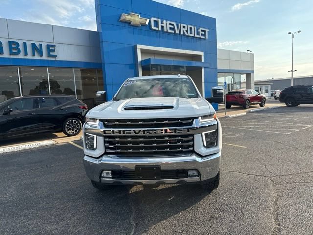 Used 2021 Chevrolet Silverado 2500 LTZ w/ LTZ Premium Package AWD/4WD image 2