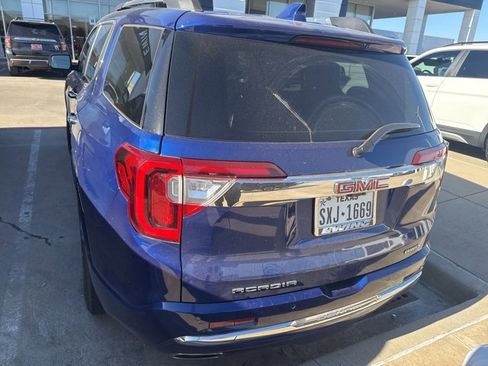 Used 2023 GMC Acadia Denali w/ Denali Ultimate Package image 4