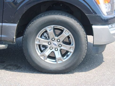 Used 2022 Ford F150 XLT w/ Equipment Group 302A High AWD/4WD image 12