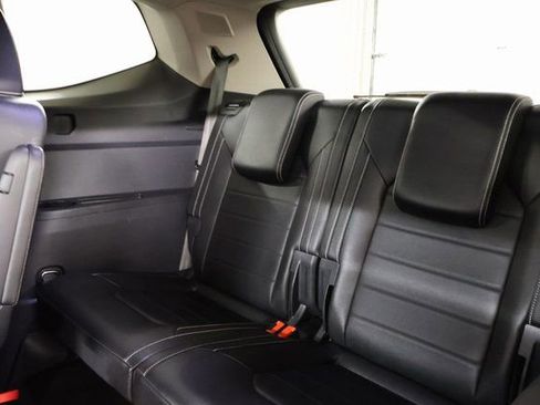 Used 2021 Volkswagen Atlas SEL Premium image 33