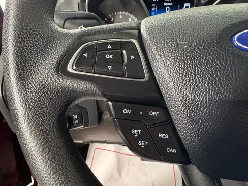 Used 2017 Ford Focus SE FWD image 15