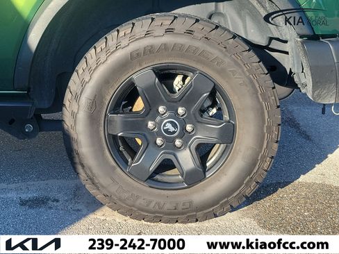 Used 2022 Ford Bronco Black Diamond AWD/4WD image 7