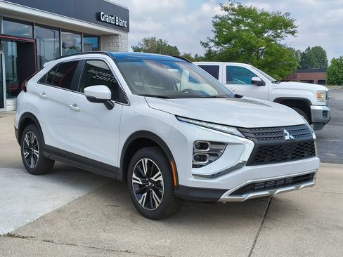 New 2026 Mitsubishi Eclipse Cross SE AWD/4WD image 13
