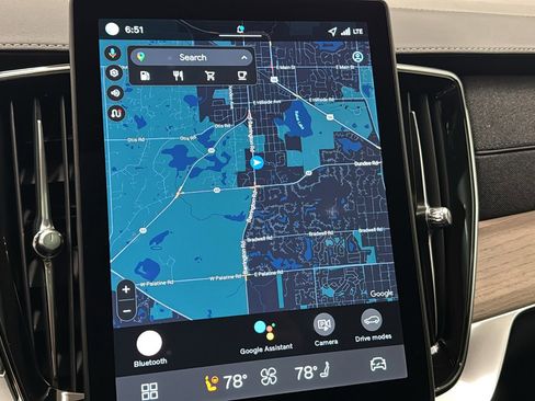 New 2026 Volvo XC90 B5 Core image 16