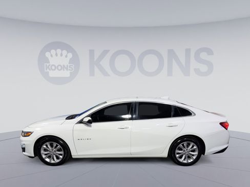 Used 2020 Chevrolet Malibu LT image 2