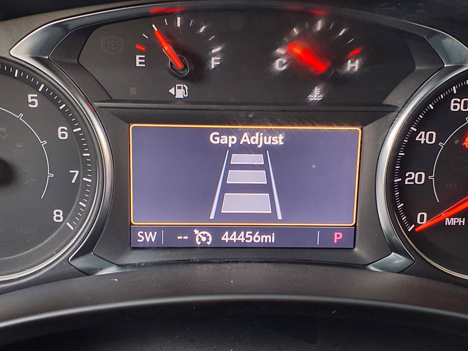 Used 2022 GMC Terrain SLT AWD/4WD image 14