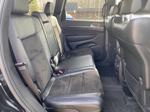 Used 2020 Jeep Grand Cherokee Laredo w/ Quick Order Package 2BN North image 45