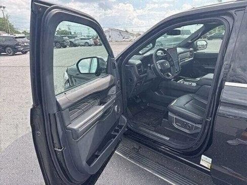 Used 2024 Ford Expedition Max Platinum image 16