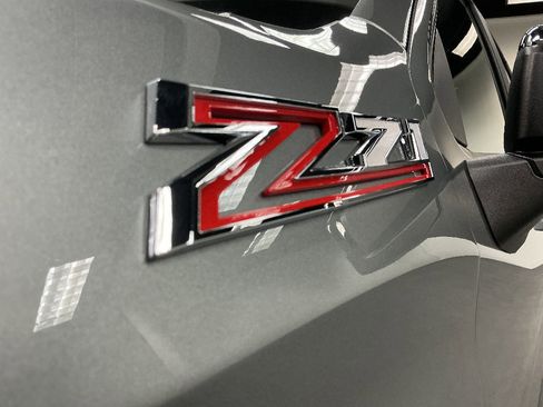 New 2026 Chevrolet Silverado 1500 LT image 2