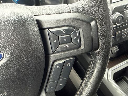 Used 2016 Ford F150 XLT w/ Equipment Group 302A Luxury image 25