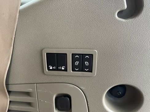 Used 2015 Chevrolet Tahoe LTZ image 20