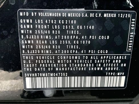 New 2026 Volkswagen Tiguan SE R-Line image 18