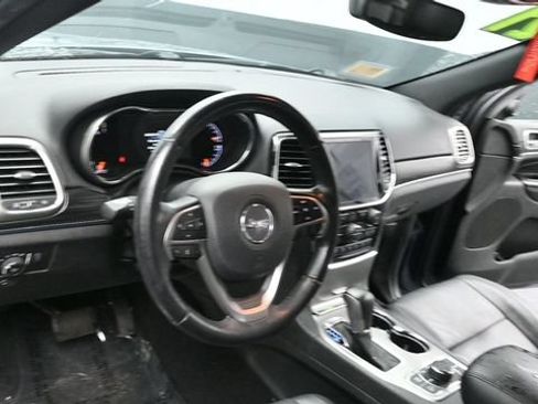 Used 2021 Jeep Grand Cherokee Limited AWD/4WD image 27