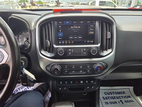 Used 2021 Chevrolet Colorado ZR2 AWD/4WD image 18