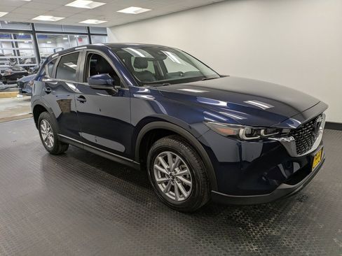 Certified 2023 MAZDA CX-5 AWD 2.5 S w/ Preferred Package image 3