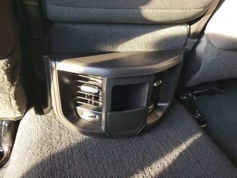 Used 2025 RAM 2500 Big Horn AWD/4WD image 16