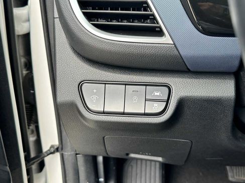 Certified 2022 Kia Seltos Nightfall Edition AWD/4WD image 15