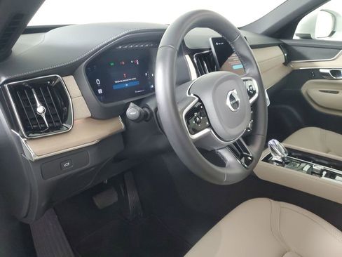 Certified 2025 Volvo XC90 B5 Core w/ Climate Package image 26