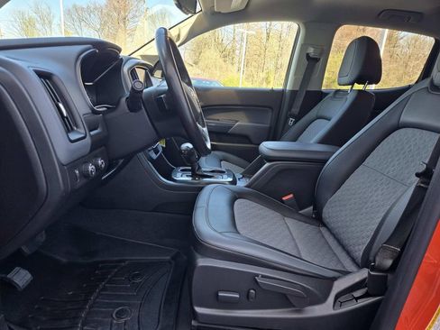 Used 2019 Chevrolet Colorado Z71 image 12