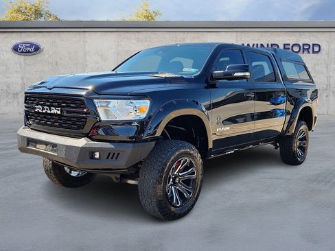 Used 2022 RAM 1500 Big Horn AWD/4WD image 3