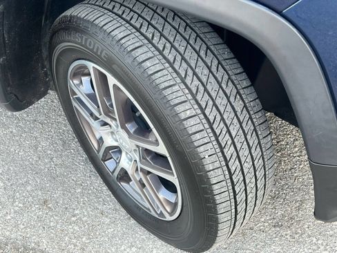 Used 2020 Jeep Compass Latitude image 31