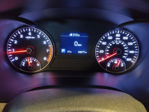 Used 2020 Kia Optima SE image 23