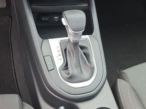 Used 2024 Kia Forte LXS w/ LXS Technology Package FWD image 40
