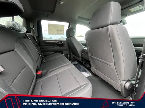 New 2026 GMC Sierra 2500 SLE w/ SLE Value Package; AWD/4WD image 18
