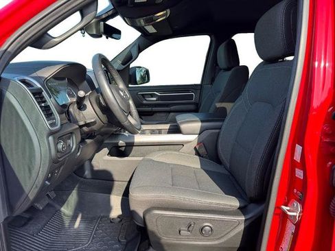 Used 2023 RAM 1500 Big Horn AWD/4WD image 9