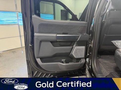 Certified 2024 Ford F150 Platinum w/ Equipment Group 702A High AWD/4WD image 28