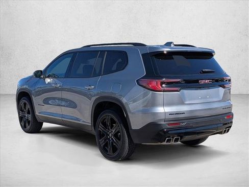 Used 2024 GMC Acadia Elevation w/ Black Edition image 7