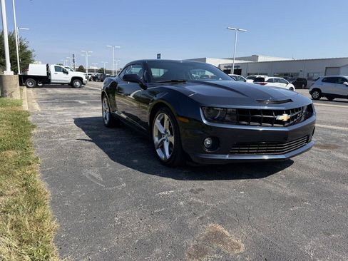 Used 2013 Chevrolet Camaro SS w/ RS Package RWD image 5