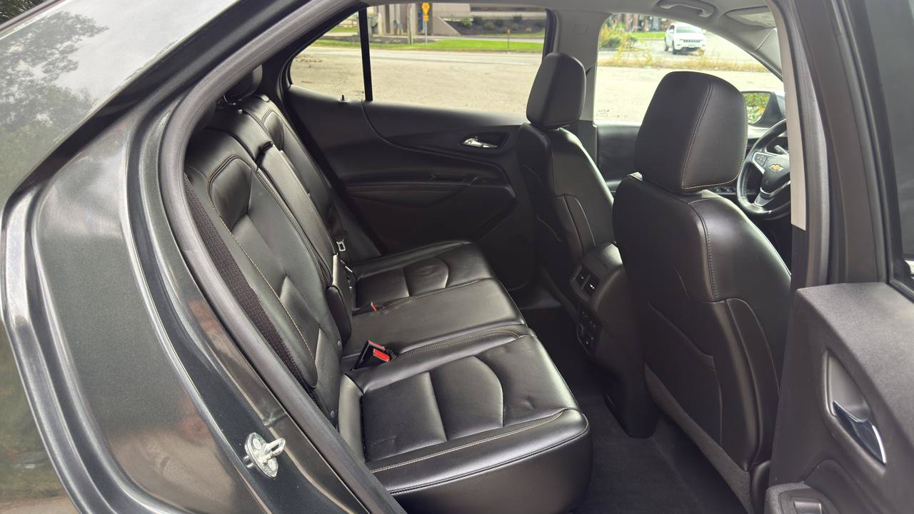 Used 2018 Chevrolet Equinox Premier AWD/4WD image 40