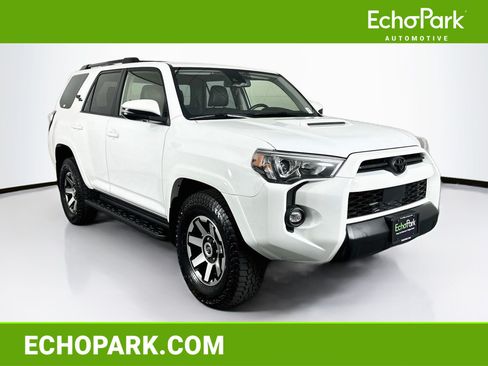 Used 2024 Toyota 4Runner TRD Off-Road Premium AWD/4WD image 1
