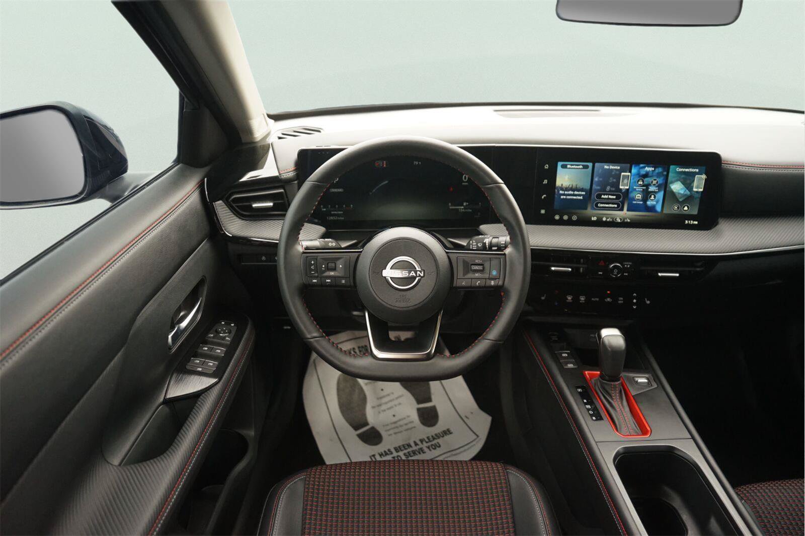 Used 2026 Nissan Kicks SR w/ SR Premium Package FWD image 22