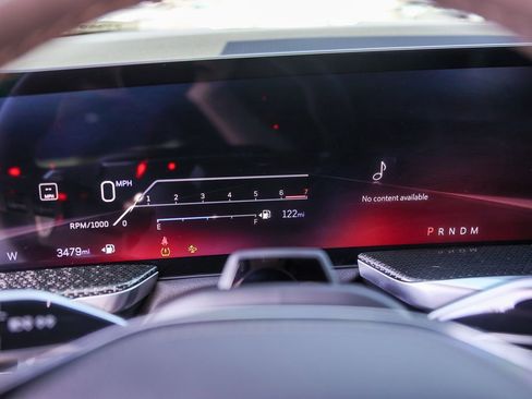 Used 2025 Cadillac Escalade V image 11