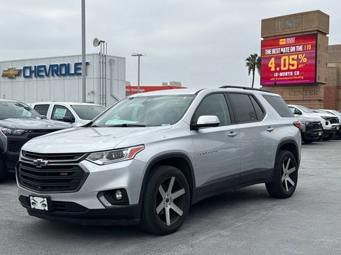 Used 2020 Chevrolet Traverse RS FWD image 1