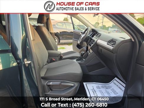 Used 2019 Volkswagen Tiguan S w/ Driver Assistance Package FWD image 44