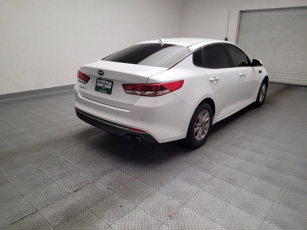 Used 2018 Kia Optima LX FWD image 9