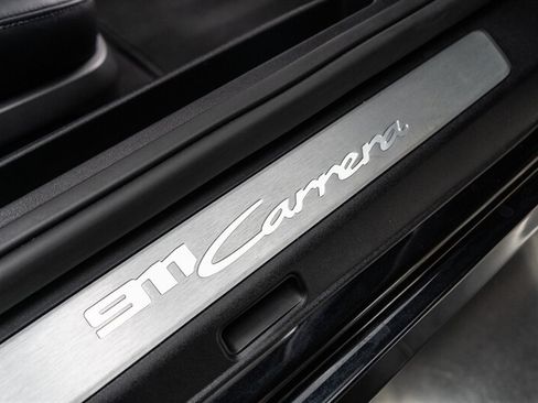 Used 2024 Porsche 911 Carrera RWD image 55