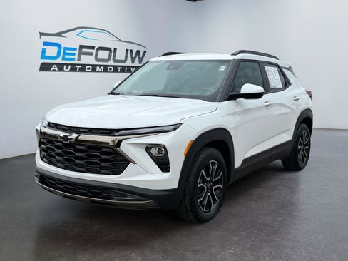 Used 2024 Chevrolet TrailBlazer ACTIV w/ Convenience Package image 7