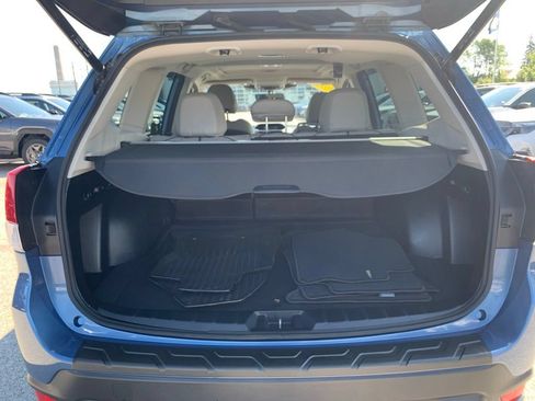 Used 2022 Subaru Forester Limited AWD/4WD image 29